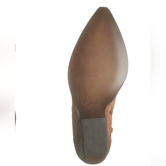 Gorgeous Western Chic Golo Genuine Suede Booties - Picture 5 of 6